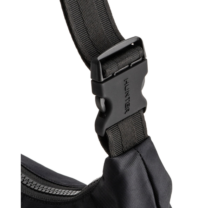 HUNTER NYLON MIDI HOBO "BLACK" UBS3601KBM-BLK