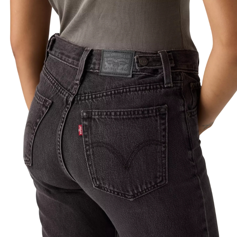 Levi’s CINCH FLARE JEANS "BLACK" 0081R-0001