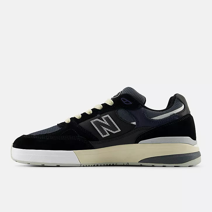 New Balance NB Numeric Andrew Reynolds 933 "BLACK with ECLIPSE"